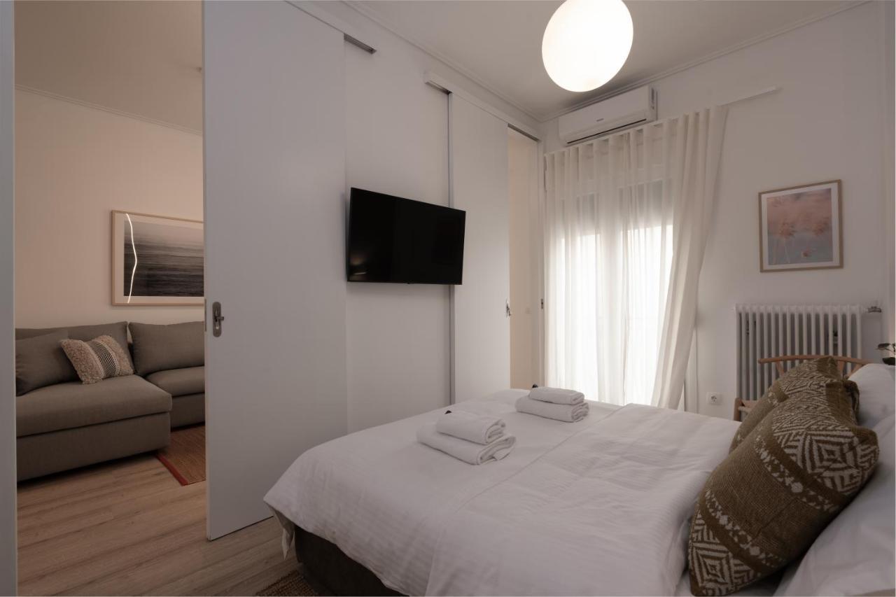 Unique 2 Bedrooms Apartment, Steps To Plaka And City Center Athen Eksteriør billede
