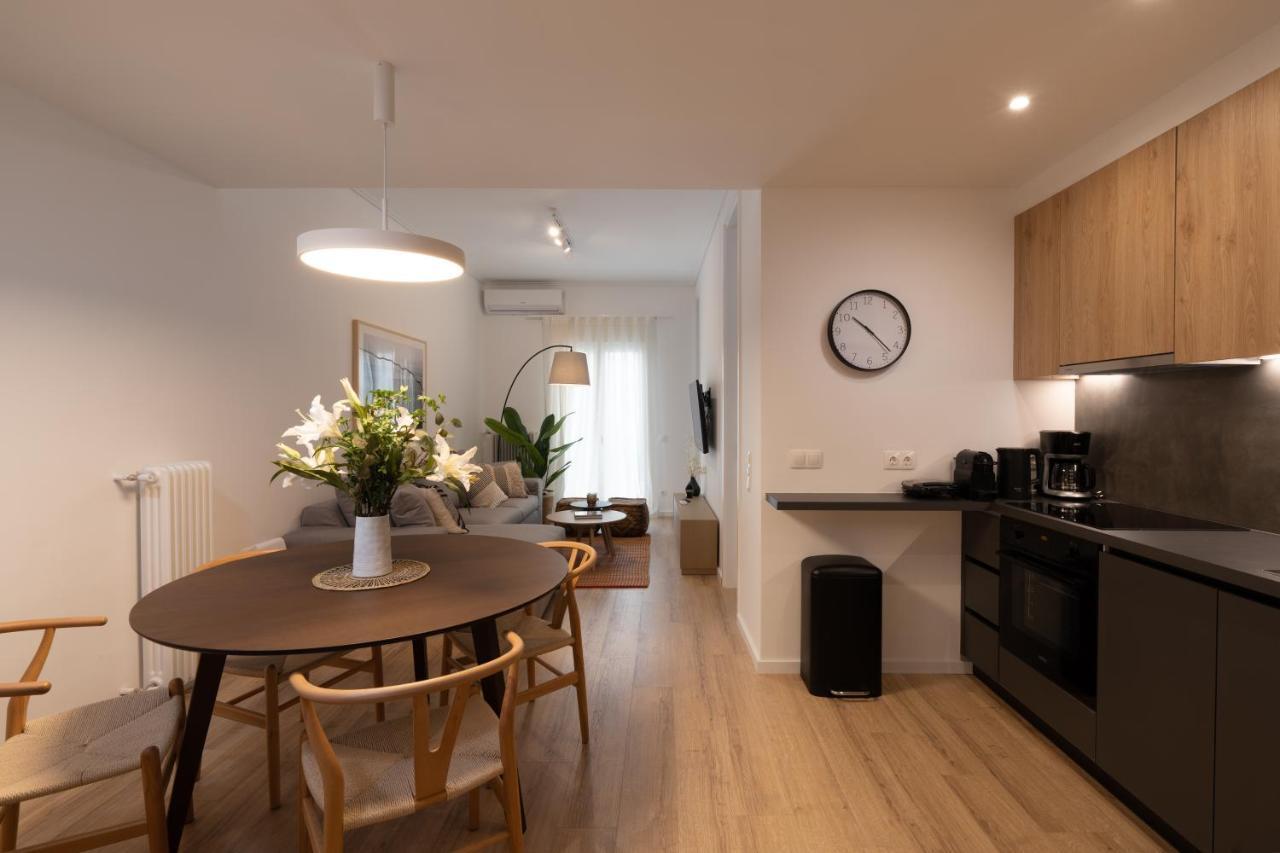 Unique 2 Bedrooms Apartment, Steps To Plaka And City Center Athen Eksteriør billede